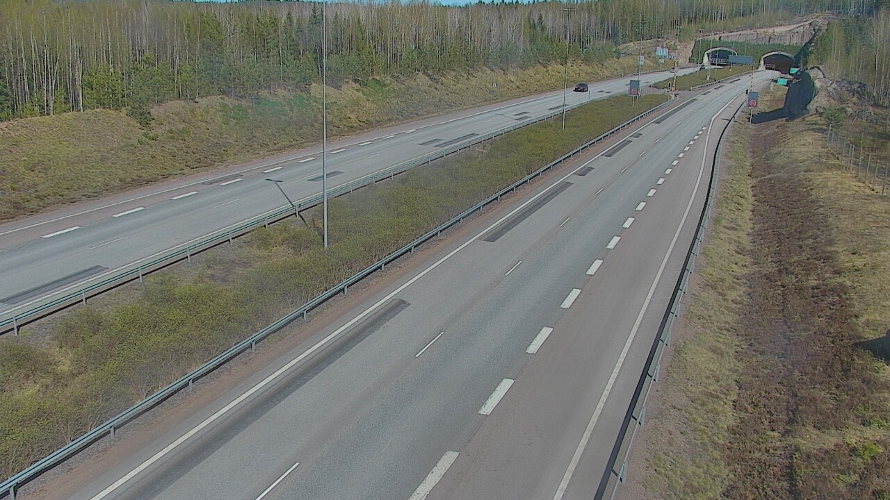 Kelikamerat Kuva Tie 7 Loviisa Markkinamäki, puomi, länsi, Loviisa, Uusimaa