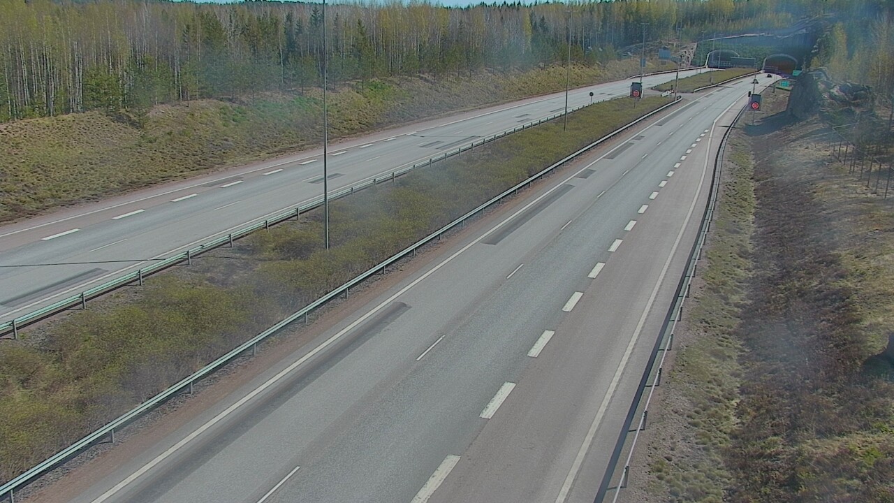 Kelikamerat Kuva Tie 7 Loviisa Markkinamäki, puomi, länsi, Loviisa, Uusimaa