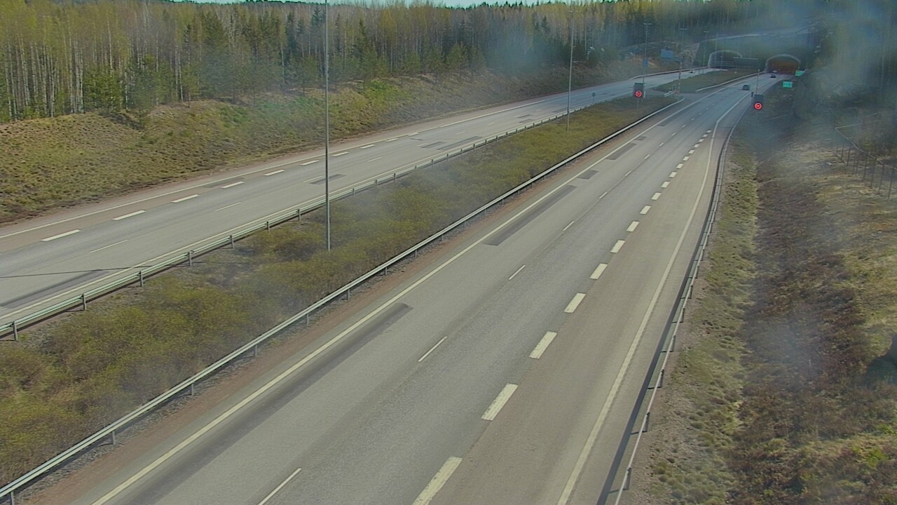 Kelikamerat Kuva Tie 7 Loviisa Markkinamäki, puomi, länsi, Loviisa, Uusimaa