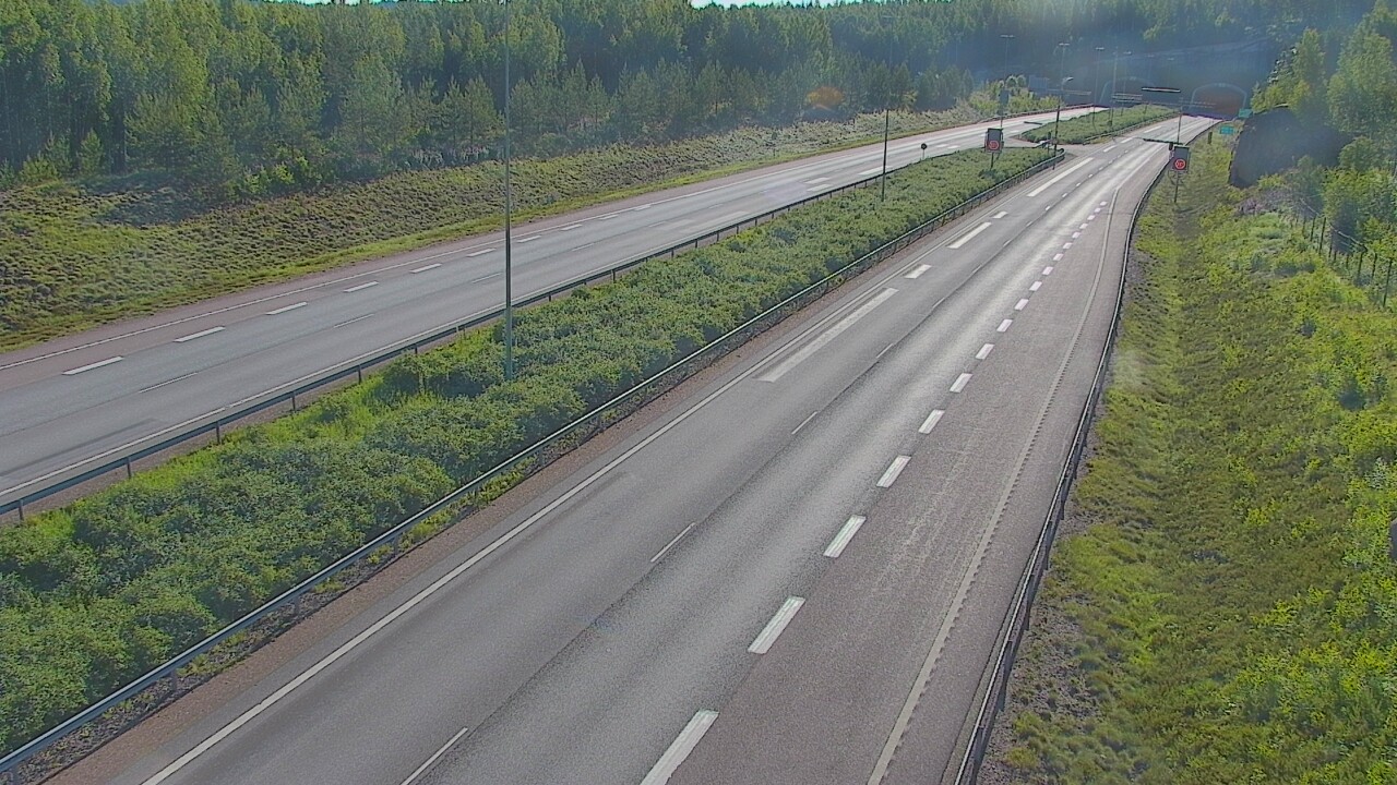 Kelikamerat Kuva Tie 7 Loviisa Markkinamäki, puomi, länsi, Loviisa, Uusimaa