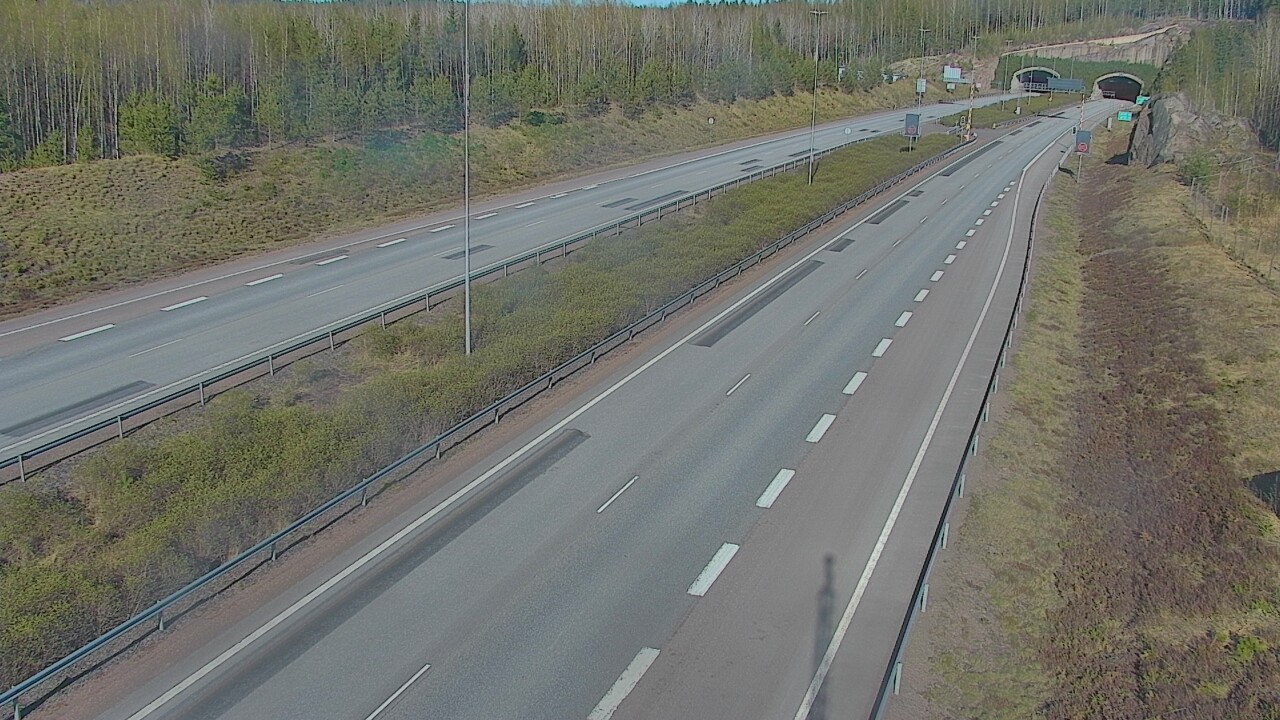 Kelikamerat Kuva Tie 7 Loviisa Markkinamäki, puomi, länsi, Loviisa, Uusimaa