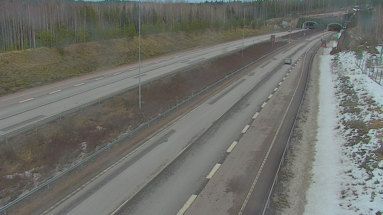 Kelikamerat Kuva Tie 7 Loviisa Markkinamäki, puomi, länsi, Loviisa, Uusimaa