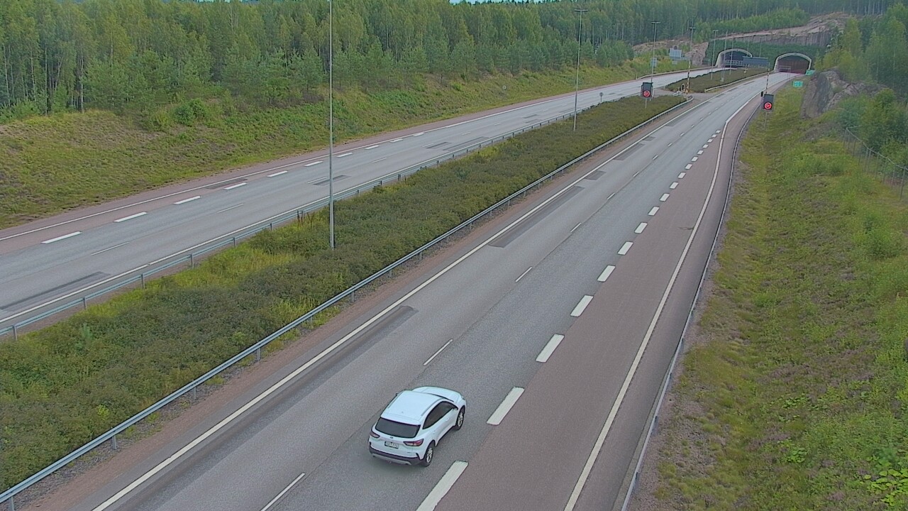 Weather Camera Image Road 7 Loviisa Markkinamäki, boom, west, Loviisa, Uusimaa