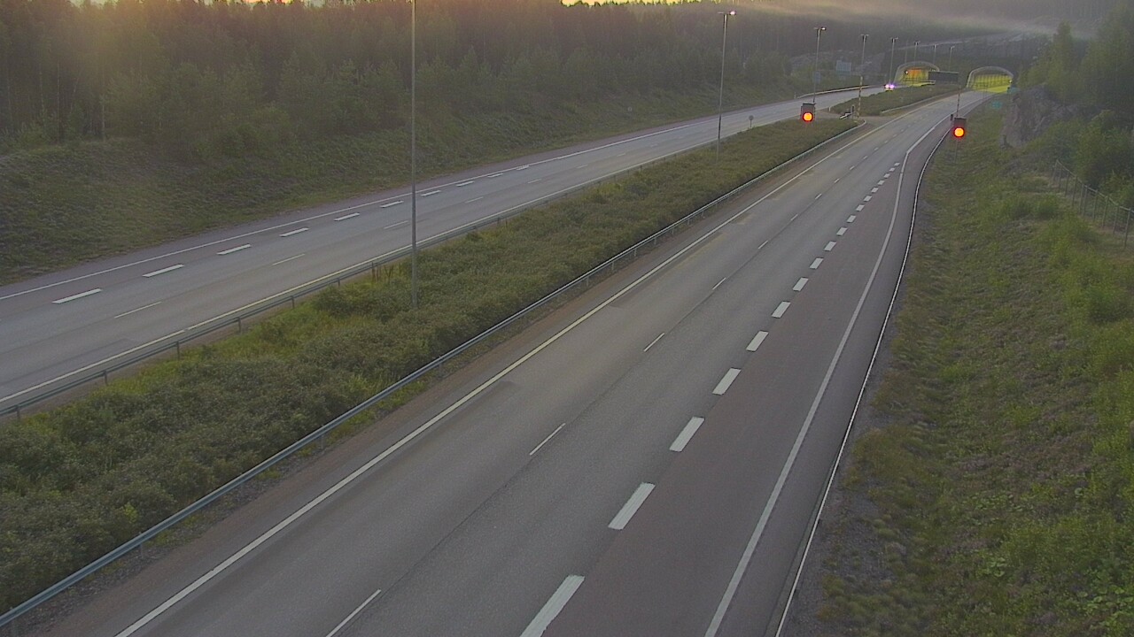 Kelikamerat Kuva Tie 7 Loviisa Markkinamäki, puomi, länsi, Loviisa, Uusimaa