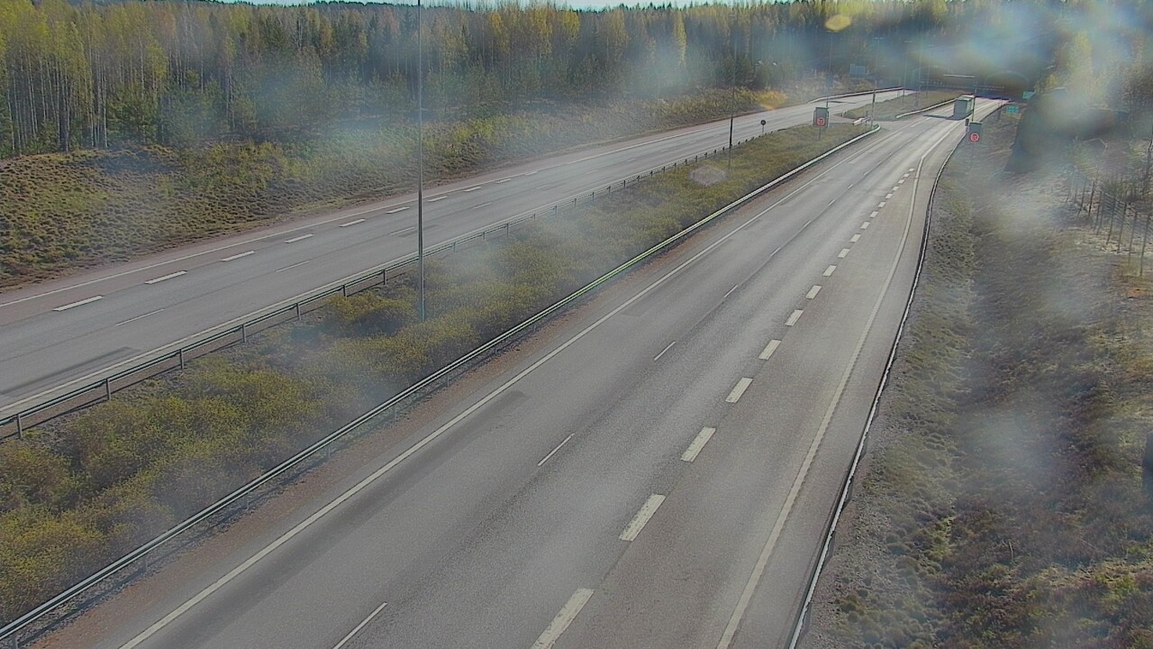 Kelikamerat Kuva Tie 7 Loviisa Markkinamäki, puomi, länsi, Loviisa, Uusimaa