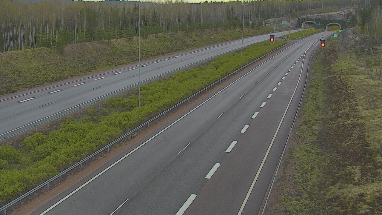 Weather Camera Image Väg 7 Lovisa Marnadsbacken , bom, väst, Loviisa, Uusimaa