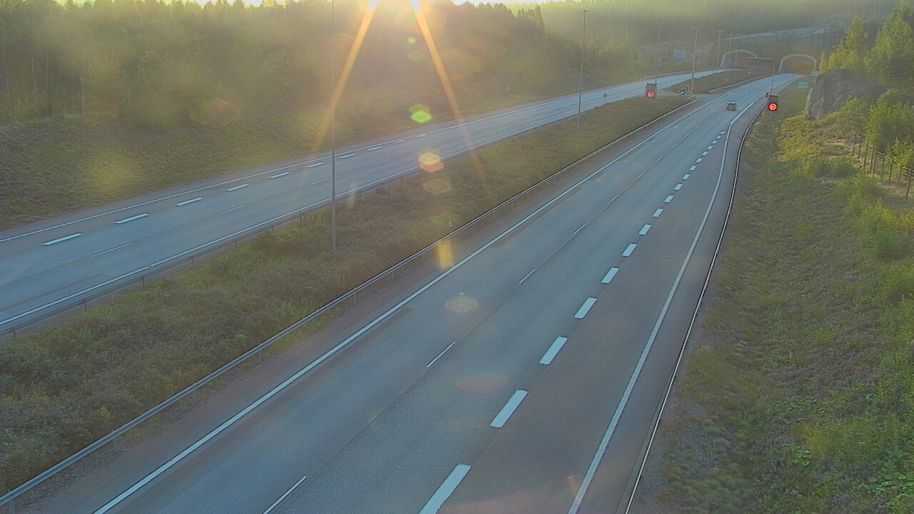 Weather Camera Image Road 7 Loviisa Markkinamäki, boom, west, Loviisa, Uusimaa