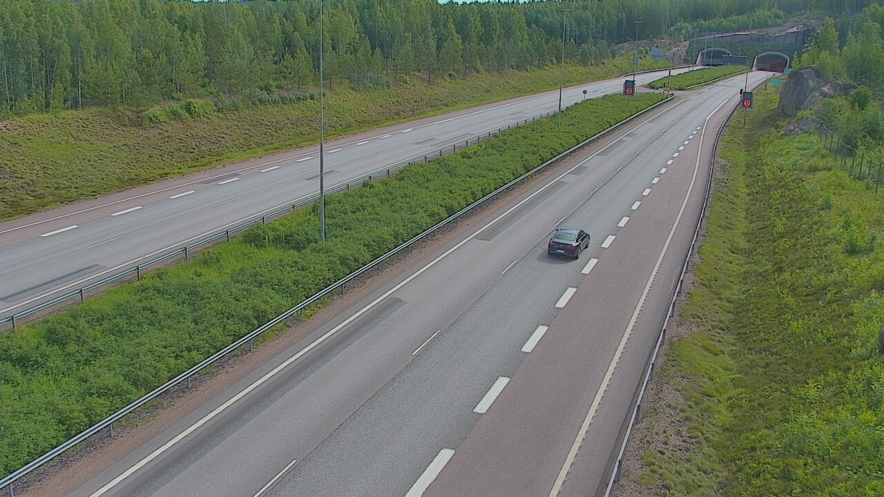 Kelikamerat Kuva Tie 7 Loviisa Markkinamäki, puomi, länsi, Loviisa, Uusimaa