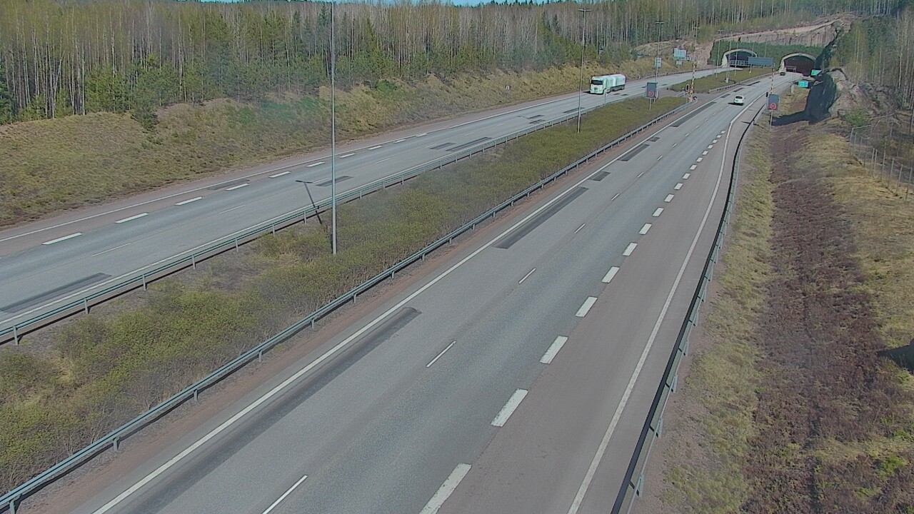 Kelikamerat Kuva Tie 7 Loviisa Markkinamäki, puomi, länsi, Loviisa, Uusimaa