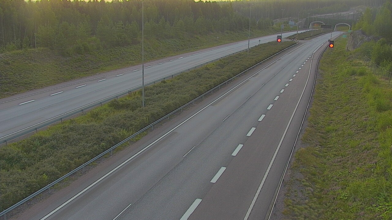 Kelikamerat Kuva Tie 7 Loviisa Markkinamäki, puomi, länsi, Loviisa, Uusimaa