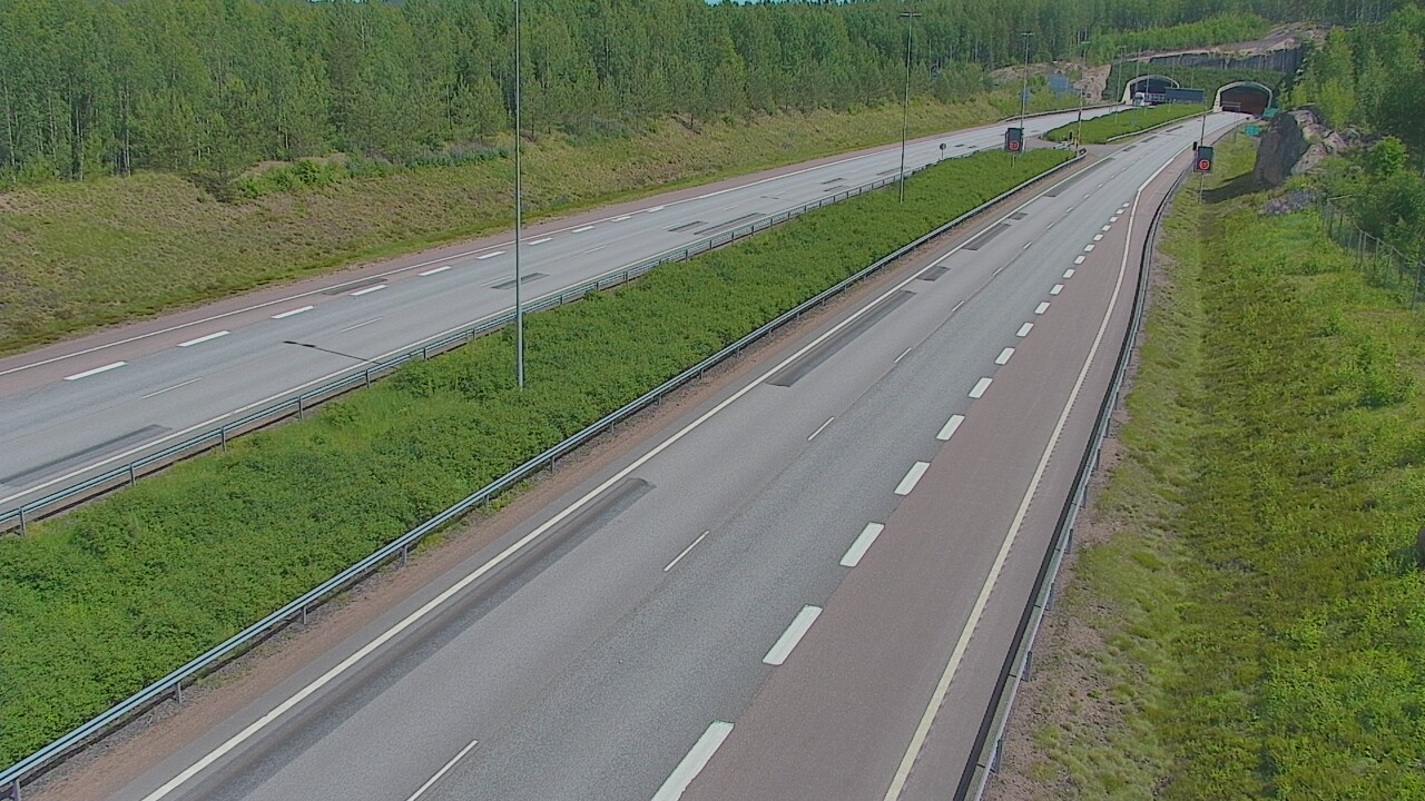 Kelikamerat Kuva Tie 7 Loviisa Markkinamäki, puomi, länsi, Loviisa, Uusimaa