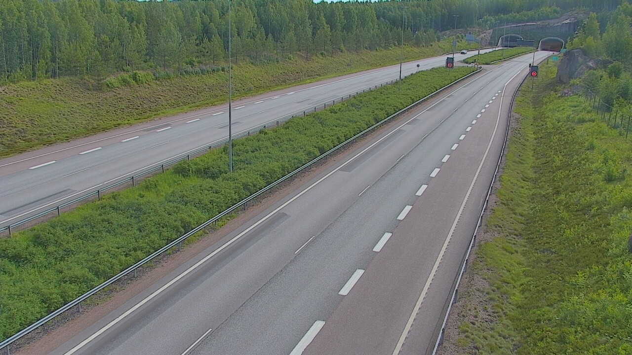 Kelikamerat Kuva Tie 7 Loviisa Markkinamäki, puomi, länsi, Loviisa, Uusimaa