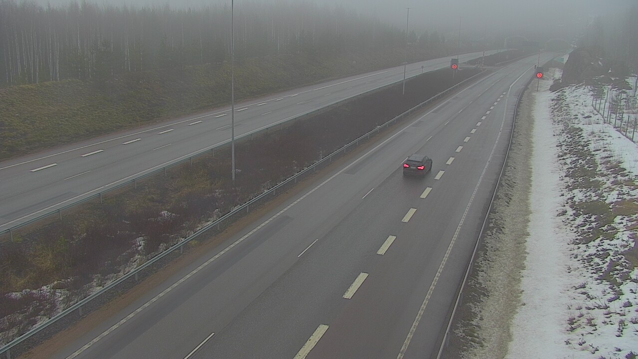 Kelikamerat Kuva Tie 7 Loviisa Markkinamäki, puomi, länsi, Loviisa, Uusimaa