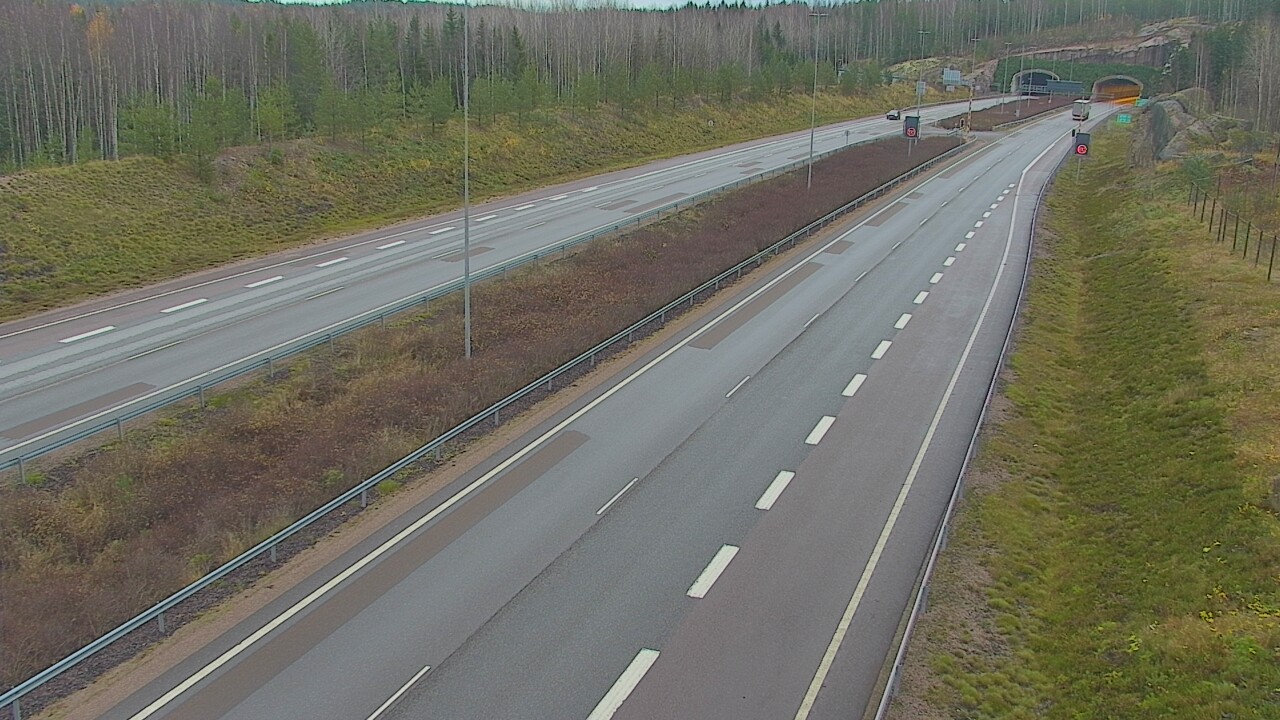 Kelikamerat Kuva Tie 7 Loviisa Markkinamäki, puomi, länsi, Loviisa, Uusimaa