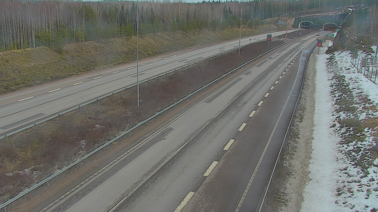 Weather Camera Image Road 7 Loviisa Markkinamäki, boom, west, Loviisa, Uusimaa