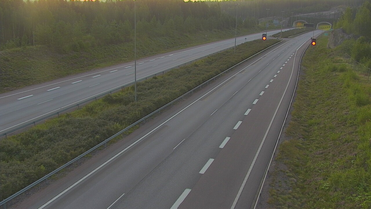Kelikamerat Kuva Tie 7 Loviisa Markkinamäki, puomi, länsi, Loviisa, Uusimaa