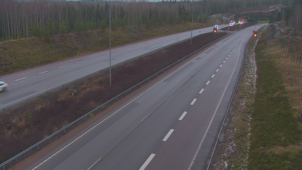 Weather Camera Image Road 7 Loviisa Markkinamäki, boom, west, Loviisa, Uusimaa