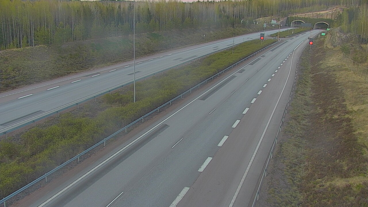 Kelikamerat Kuva Tie 7 Loviisa Markkinamäki, puomi, länsi, Loviisa, Uusimaa