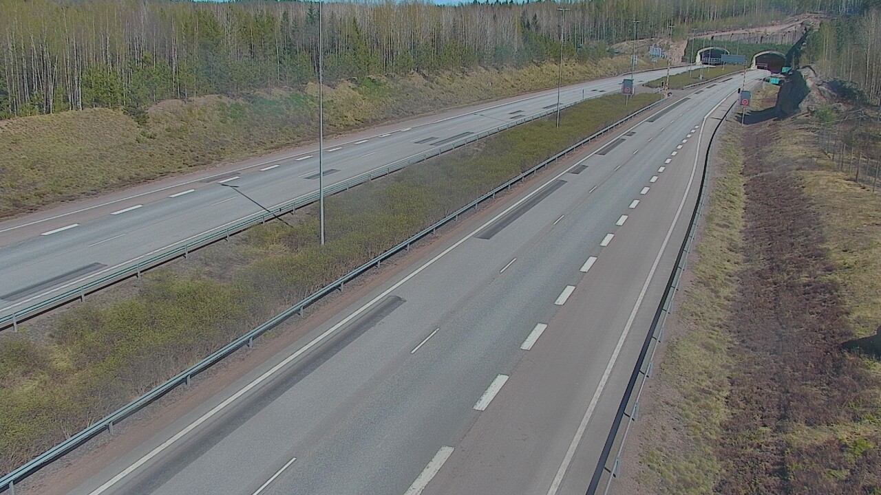Kelikamerat Kuva Tie 7 Loviisa Markkinamäki, puomi, länsi, Loviisa, Uusimaa