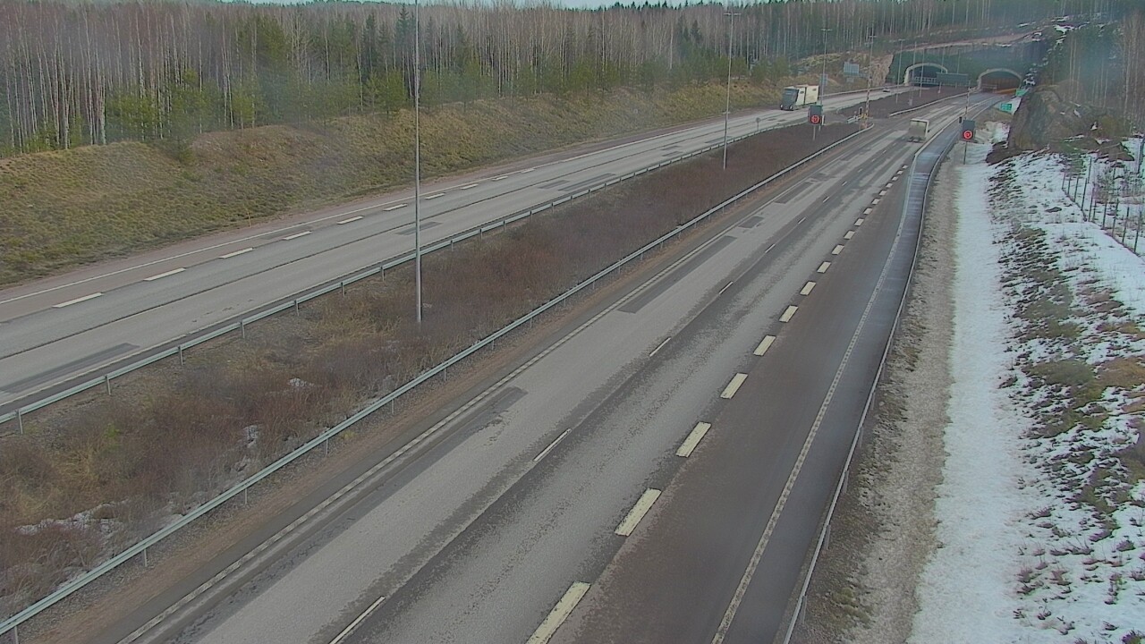 Weather Camera Image Road 7 Loviisa Markkinamäki, boom, west, Loviisa, Uusimaa