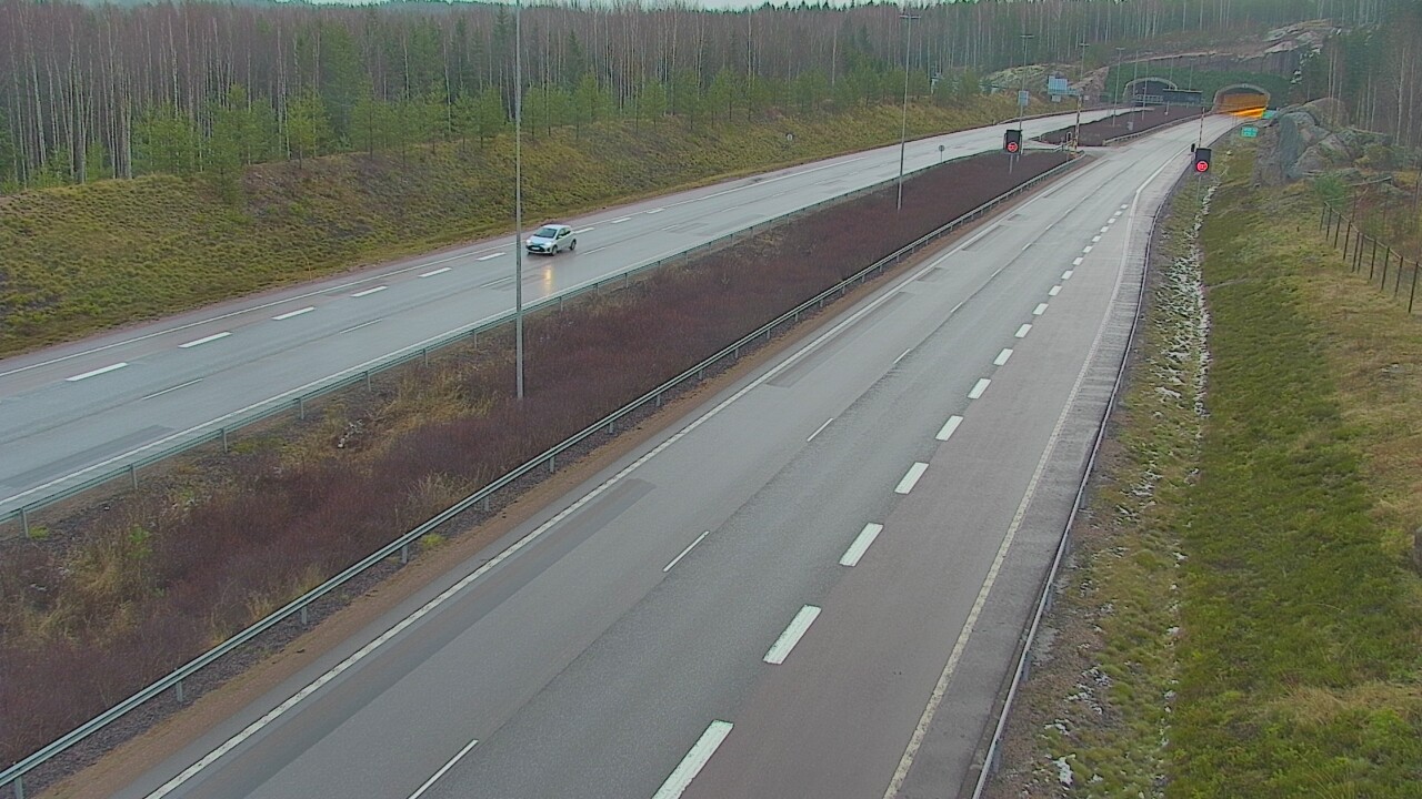 Weather Camera Image Road 7 Loviisa Markkinamäki, boom, west, Loviisa, Uusimaa