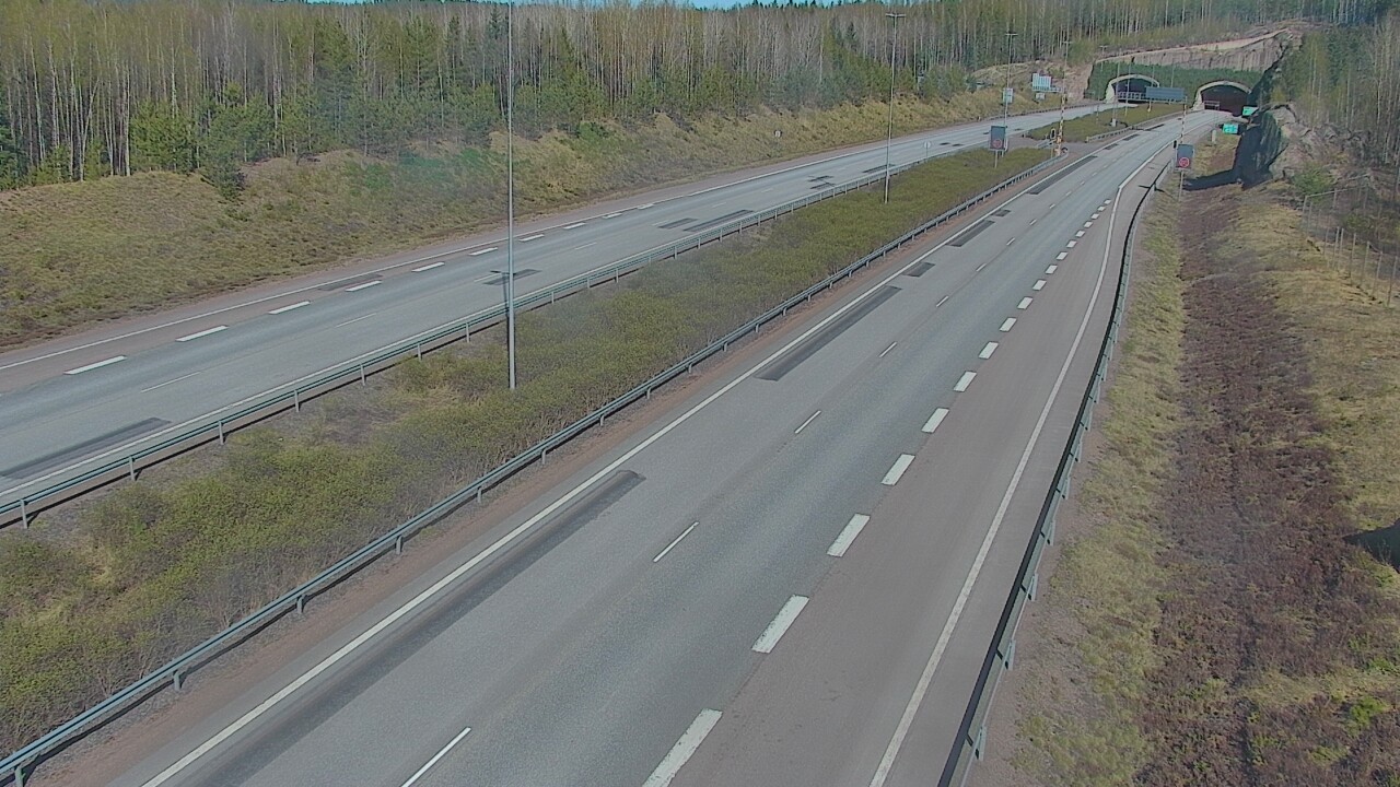 Kelikamerat Kuva Tie 7 Loviisa Markkinamäki, puomi, länsi, Loviisa, Uusimaa