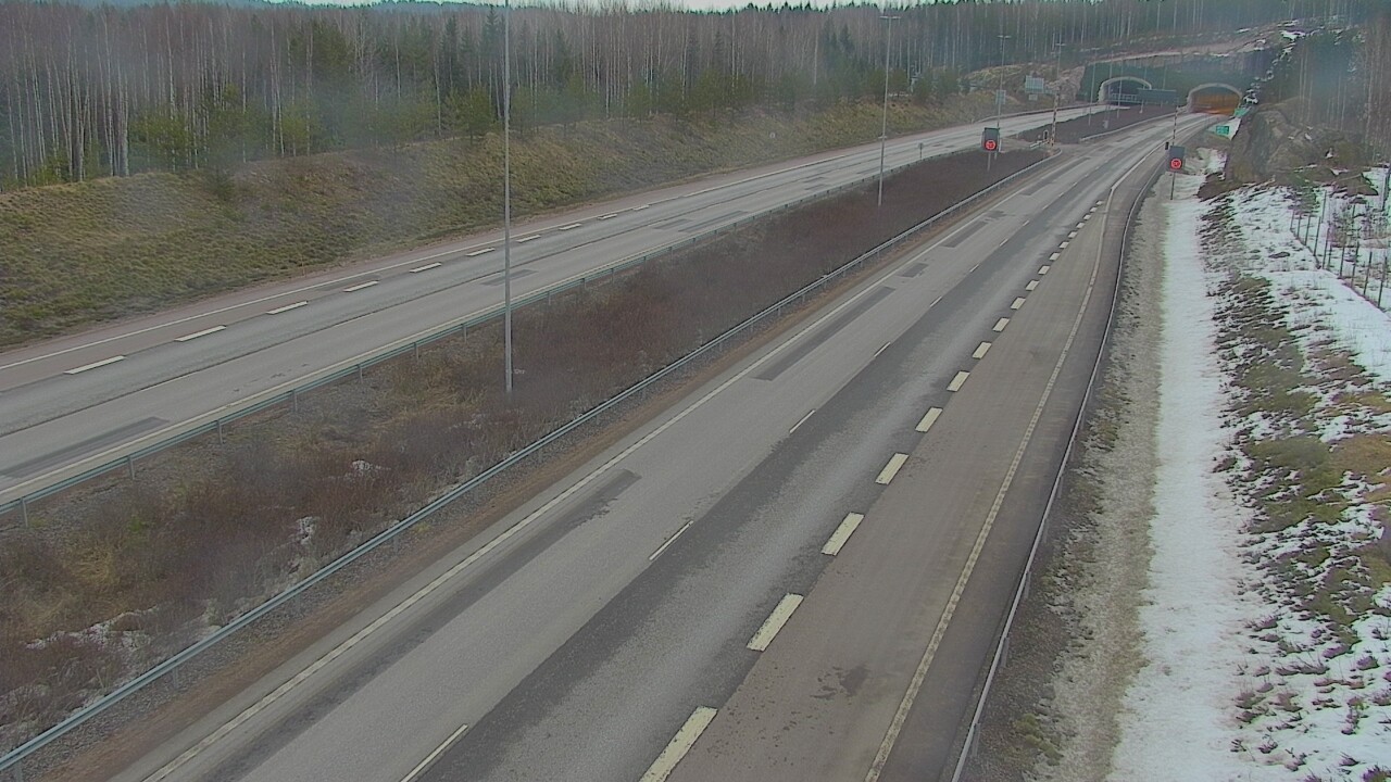 Weather Camera Image Väg 7 Lovisa Marnadsbacken , bom, väst, Loviisa, Uusimaa