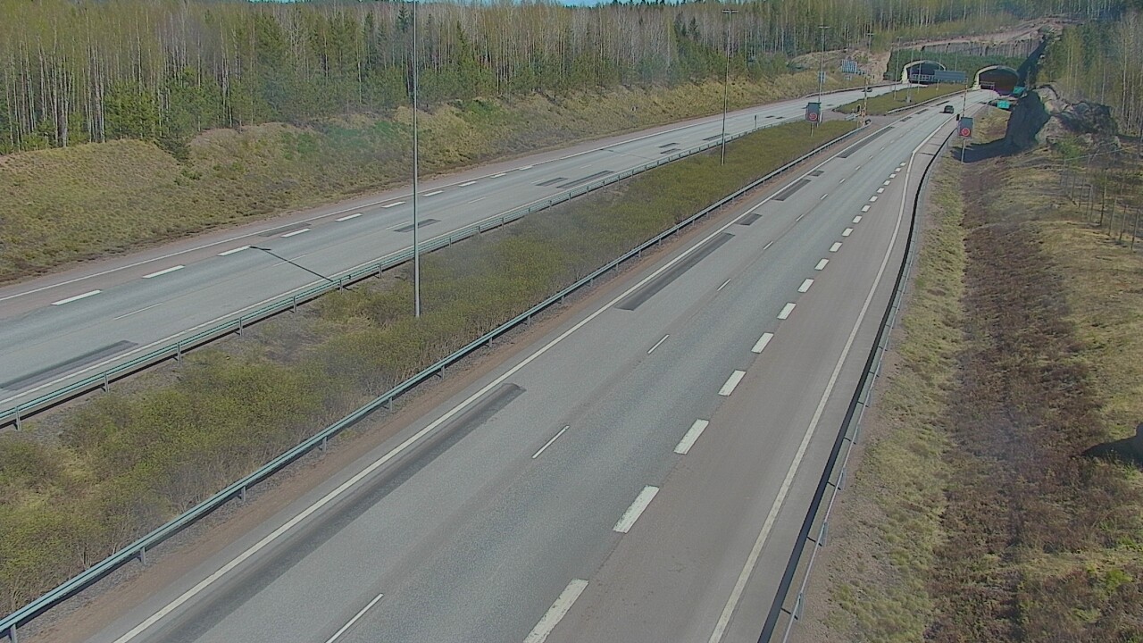 Kelikamerat Kuva Tie 7 Loviisa Markkinamäki, puomi, länsi, Loviisa, Uusimaa