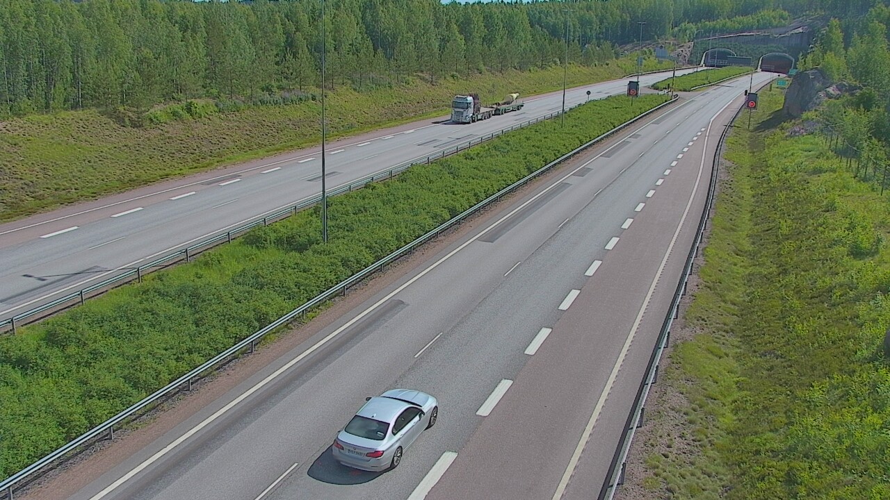 Kelikamerat Kuva Tie 7 Loviisa Markkinamäki, puomi, länsi, Loviisa, Uusimaa