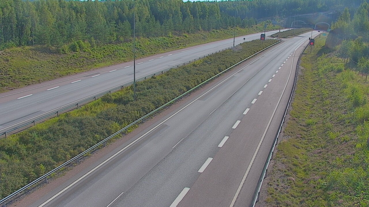 Weather Camera Image Road 7 Loviisa Markkinamäki, boom, west, Loviisa, Uusimaa