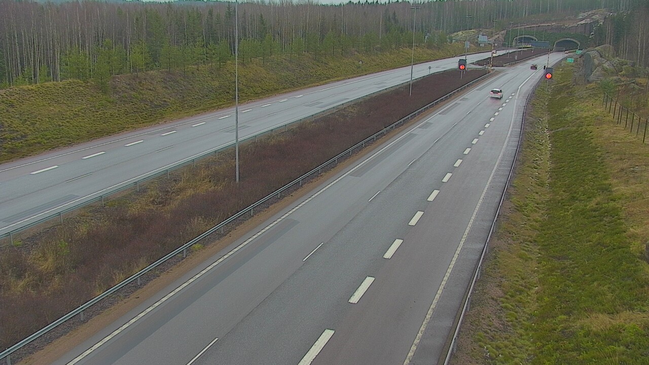 Weather Camera Image Väg 7 Lovisa Marnadsbacken , bom, väst, Loviisa, Uusimaa
