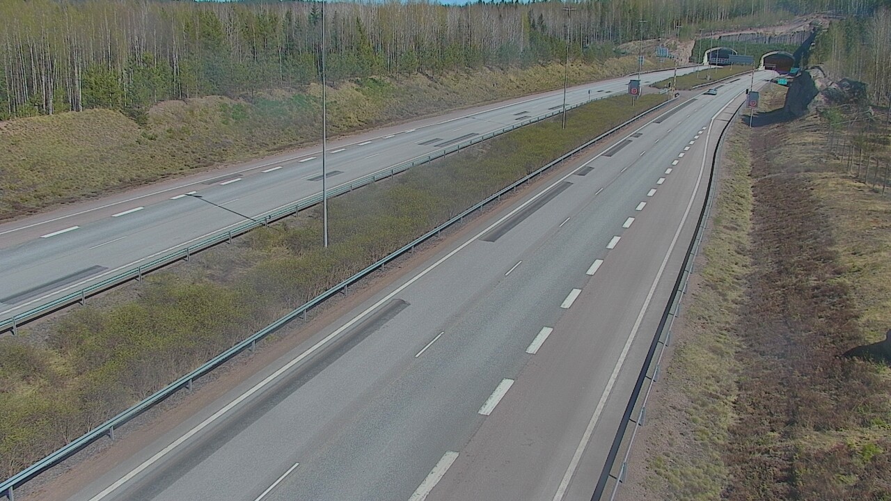 Kelikamerat Kuva Tie 7 Loviisa Markkinamäki, puomi, länsi, Loviisa, Uusimaa
