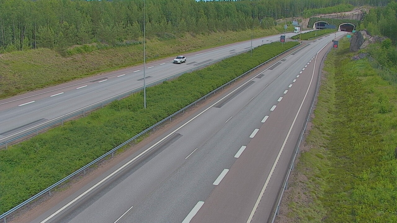 Kelikamerat Kuva Tie 7 Loviisa Markkinamäki, puomi, länsi, Loviisa, Uusimaa