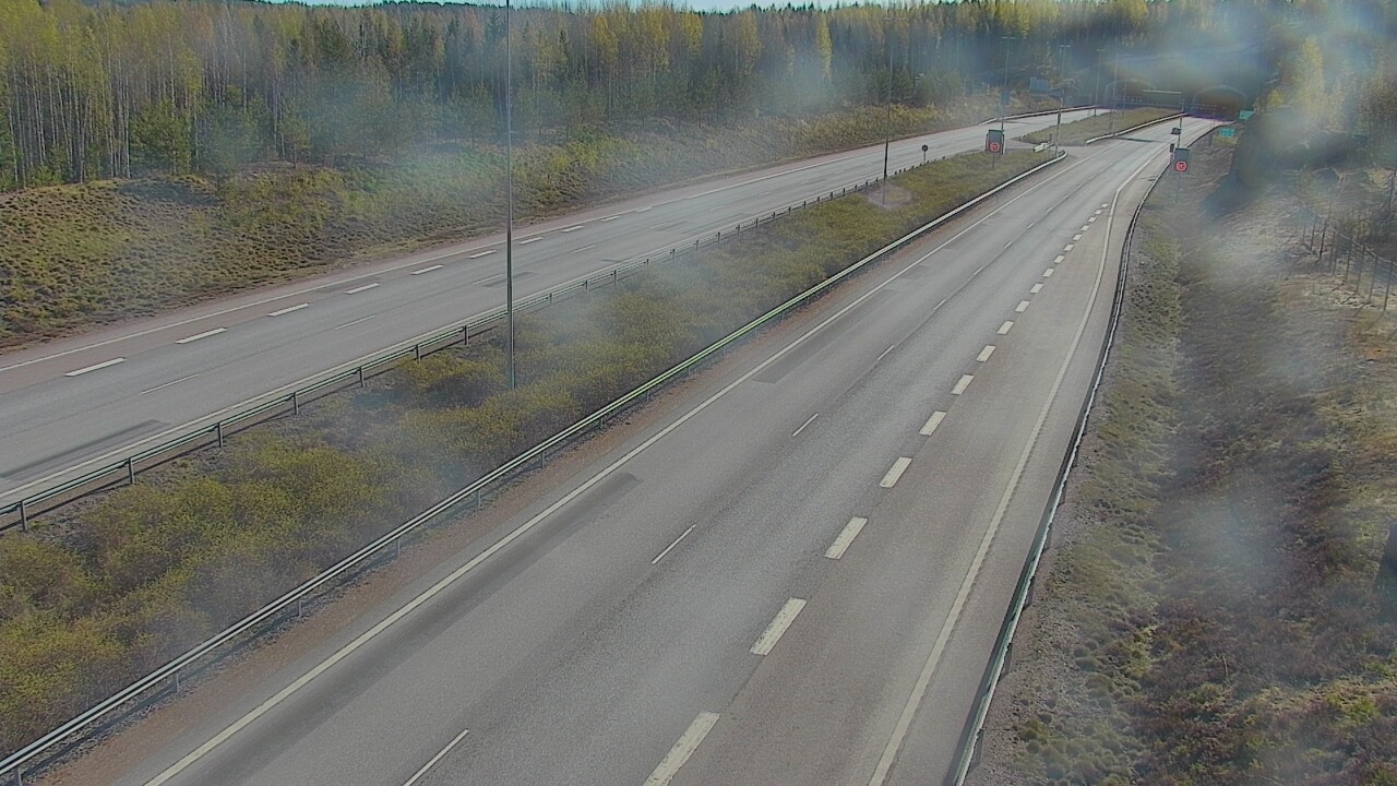 Kelikamerat Kuva Tie 7 Loviisa Markkinamäki, puomi, länsi, Loviisa, Uusimaa