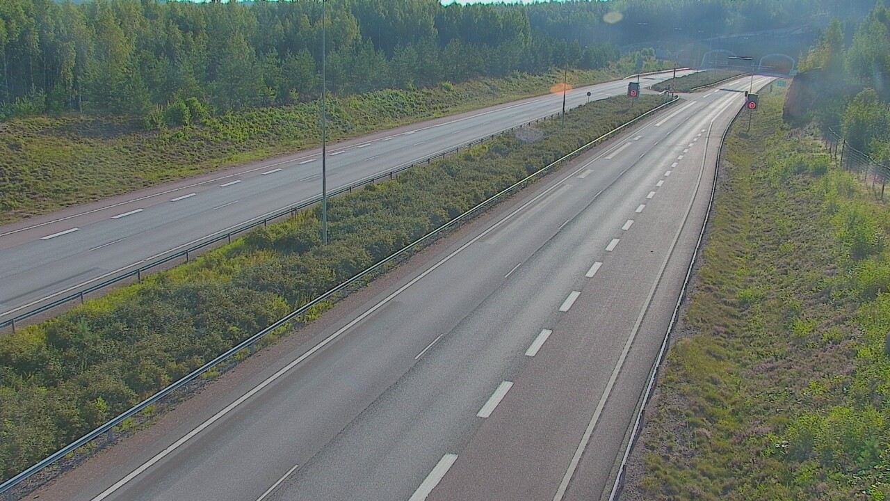 Weather Camera Image Road 7 Loviisa Markkinamäki, boom, west, Loviisa, Uusimaa