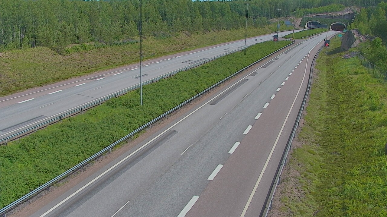 Kelikamerat Kuva Tie 7 Loviisa Markkinamäki, puomi, länsi, Loviisa, Uusimaa