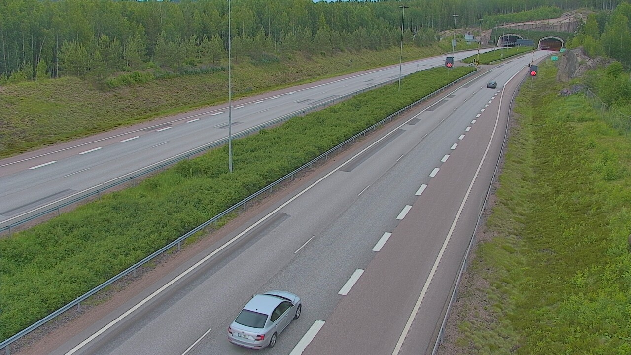 Kelikamerat Kuva Tie 7 Loviisa Markkinamäki, puomi, länsi, Loviisa, Uusimaa