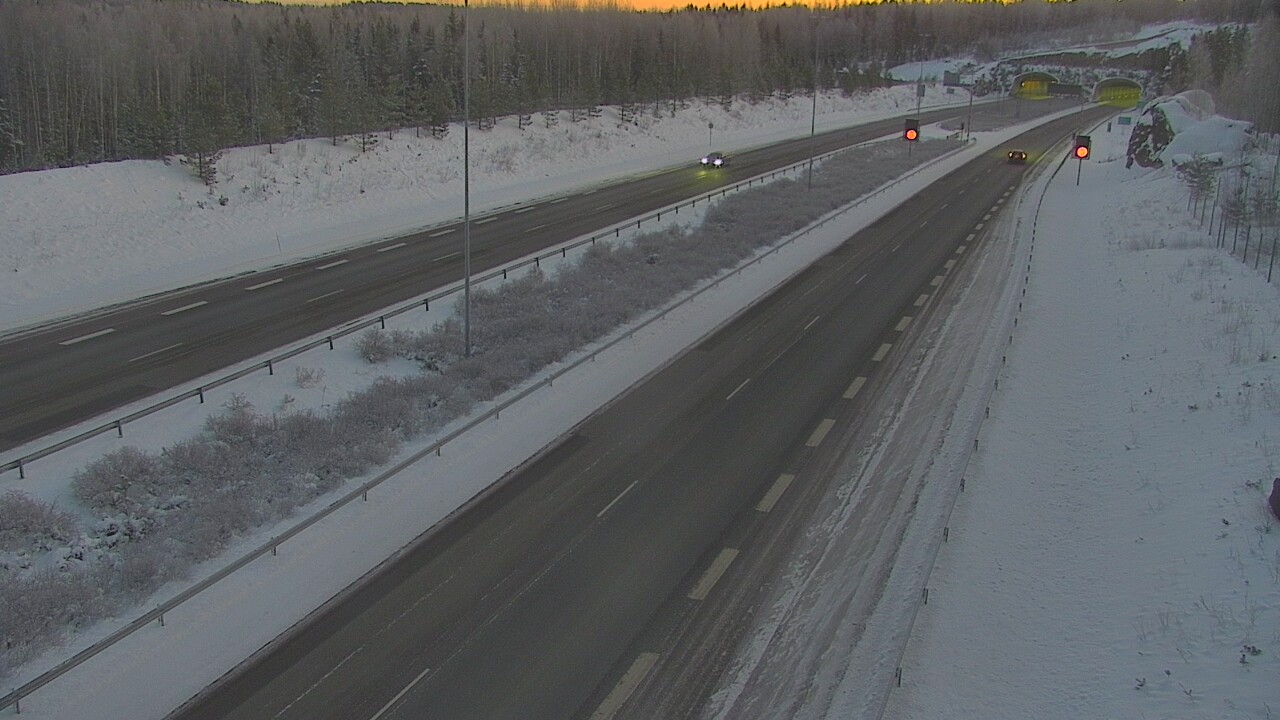 Kelikamerat Kuva Tie 7 Loviisa Markkinamäki, puomi, länsi, Loviisa, Uusimaa