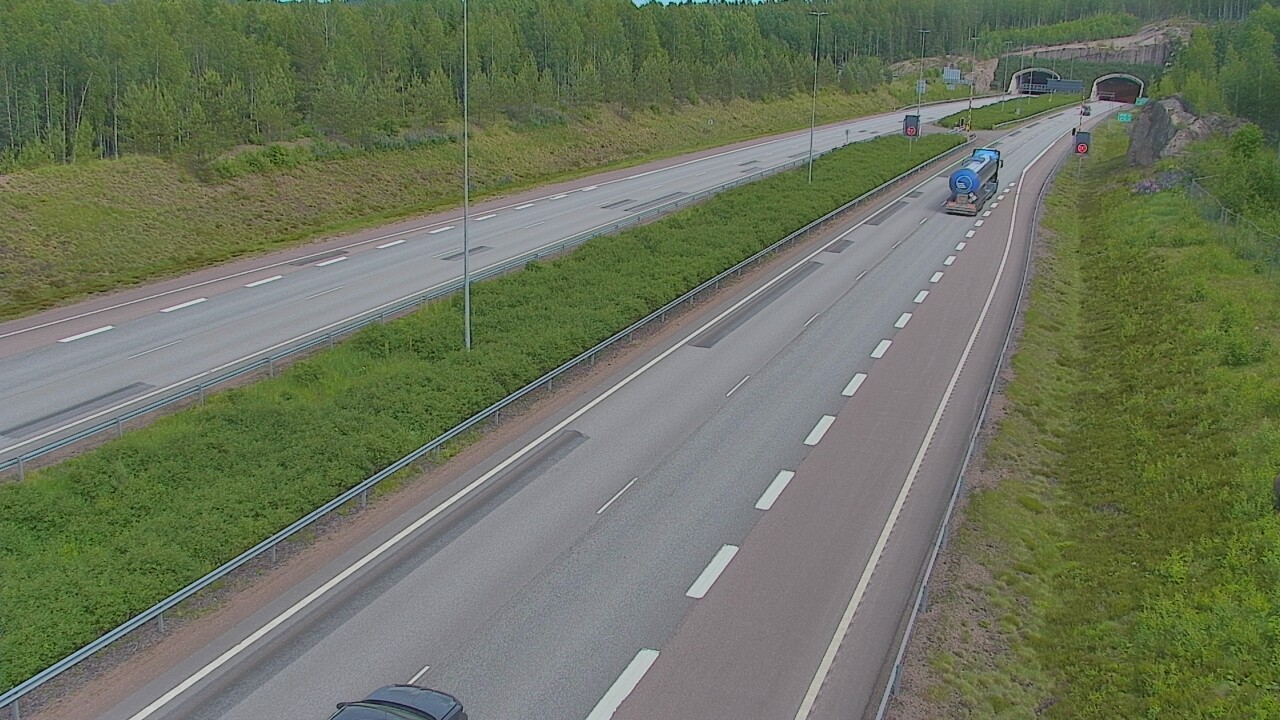 Kelikamerat Kuva Tie 7 Loviisa Markkinamäki, puomi, länsi, Loviisa, Uusimaa