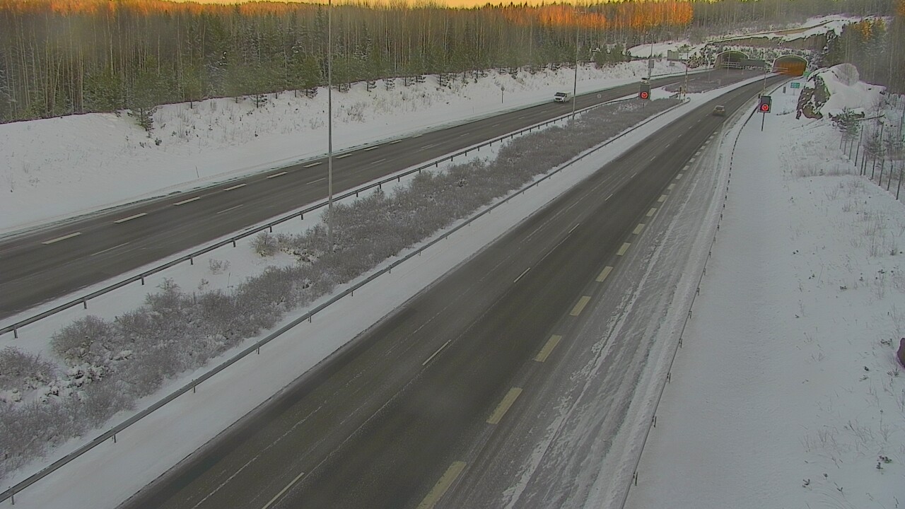 Kelikamerat Kuva Tie 7 Loviisa Markkinamäki, puomi, länsi, Loviisa, Uusimaa