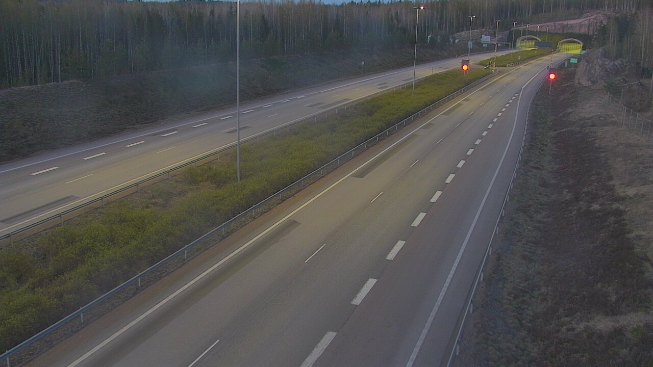 Weather Camera Image Road 7 Loviisa Markkinamäki, boom, west, Loviisa, Uusimaa