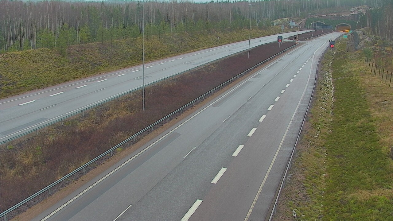 Weather Camera Image Road 7 Loviisa Markkinamäki, boom, west, Loviisa, Uusimaa