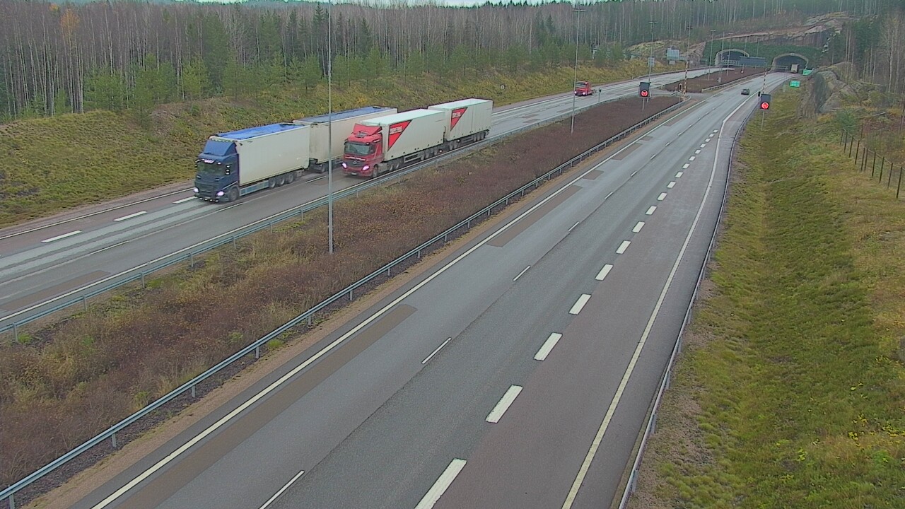 Kelikamerat Kuva Tie 7 Loviisa Markkinamäki, puomi, länsi, Loviisa, Uusimaa