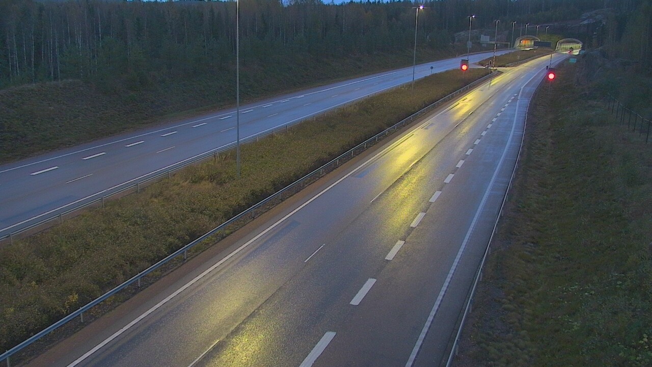 Kelikamerat Kuva Tie 7 Loviisa Markkinamäki, puomi, länsi, Loviisa, Uusimaa