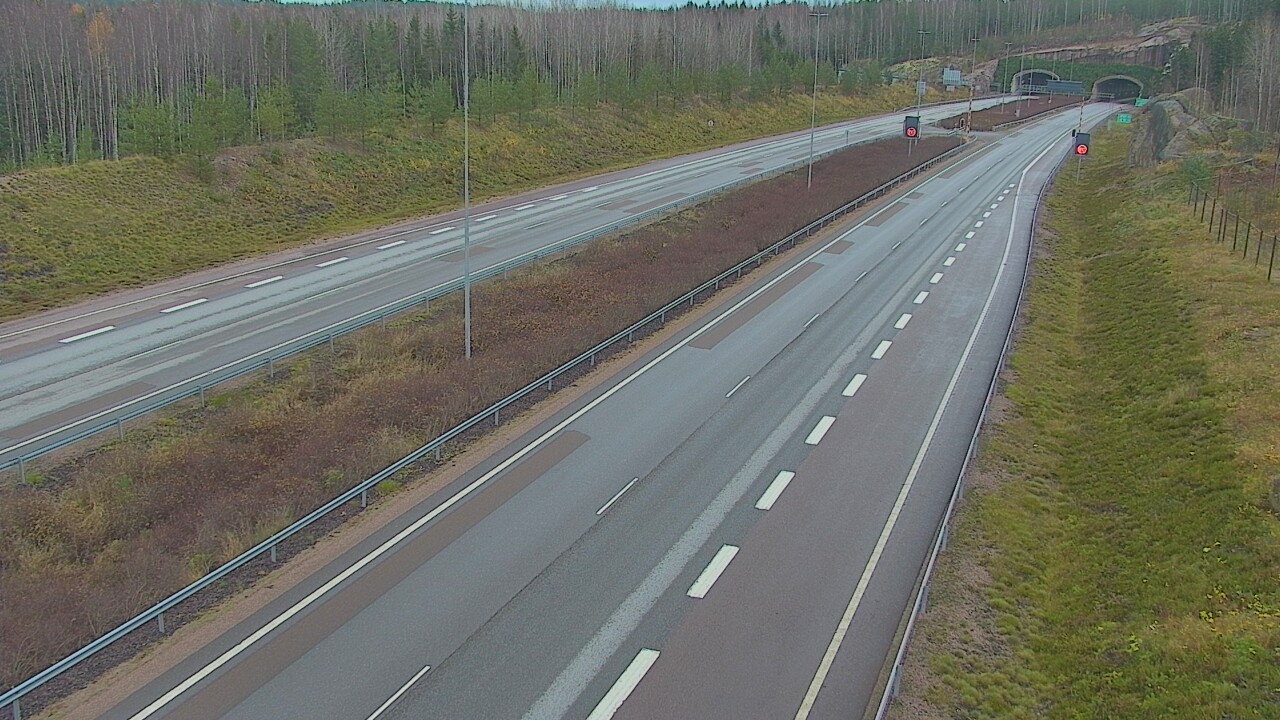 Kelikamerat Kuva Tie 7 Loviisa Markkinamäki, puomi, länsi, Loviisa, Uusimaa