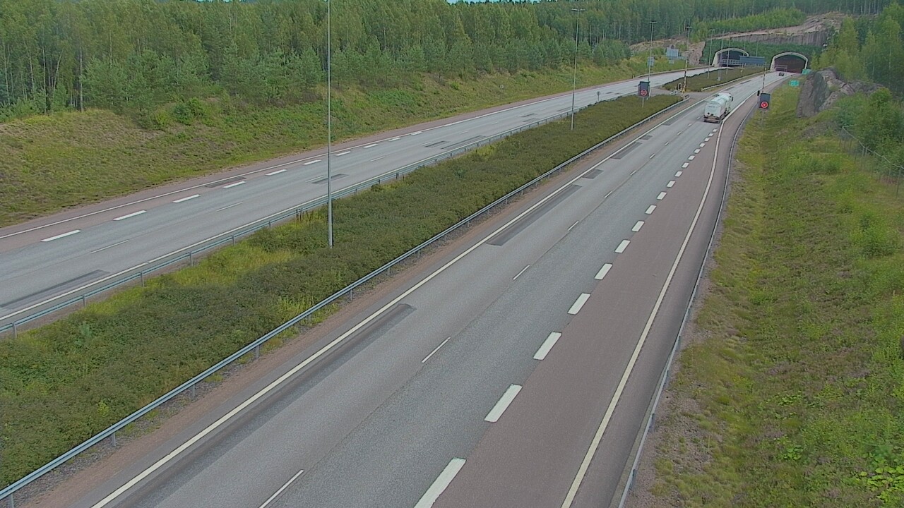 Kelikamerat Kuva Tie 7 Loviisa Markkinamäki, puomi, länsi, Loviisa, Uusimaa