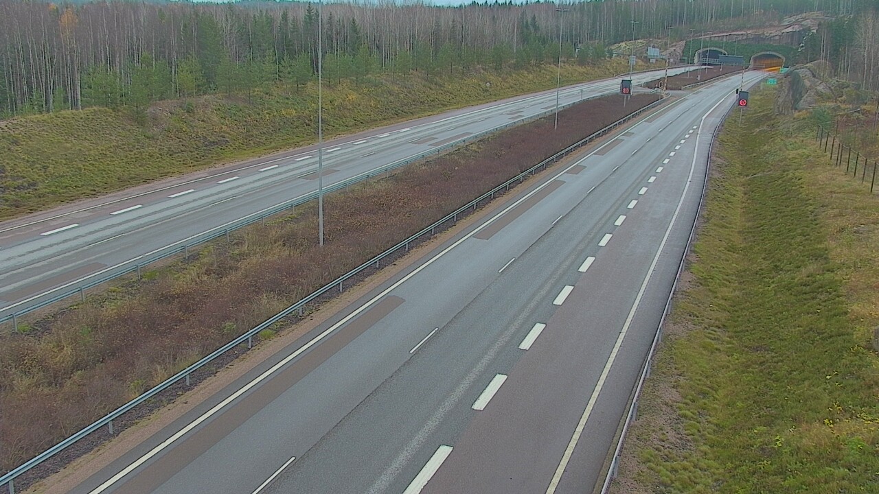 Kelikamerat Kuva Tie 7 Loviisa Markkinamäki, puomi, länsi, Loviisa, Uusimaa