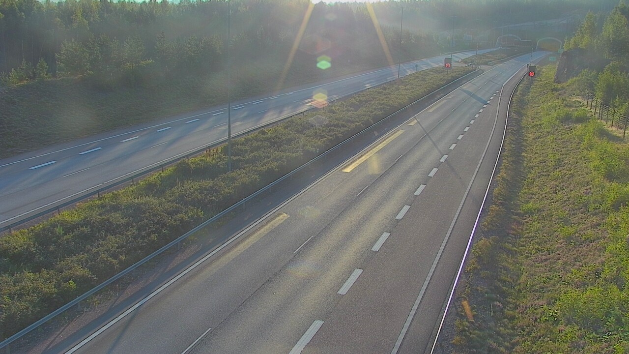 Weather Camera Image Road 7 Loviisa Markkinamäki, boom, west, Loviisa, Uusimaa