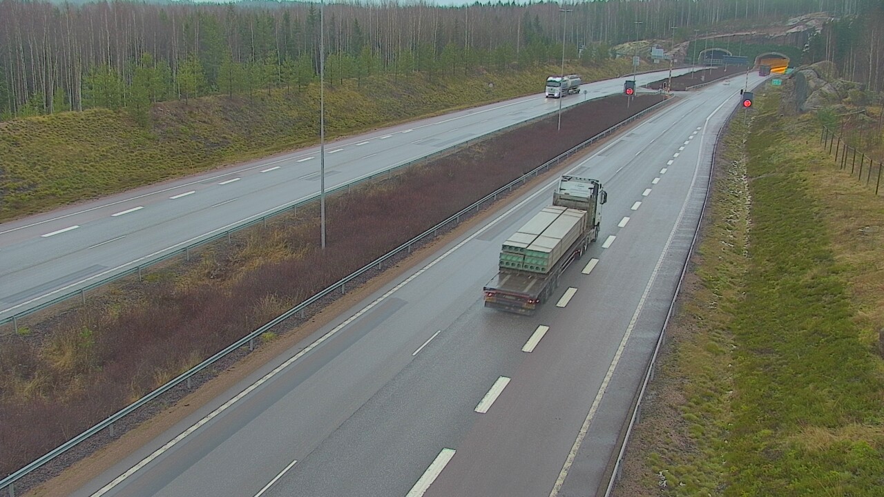 Weather Camera Image Road 7 Loviisa Markkinamäki, boom, west, Loviisa, Uusimaa