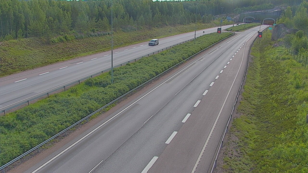 Kelikamerat Kuva Tie 7 Loviisa Markkinamäki, puomi, länsi, Loviisa, Uusimaa